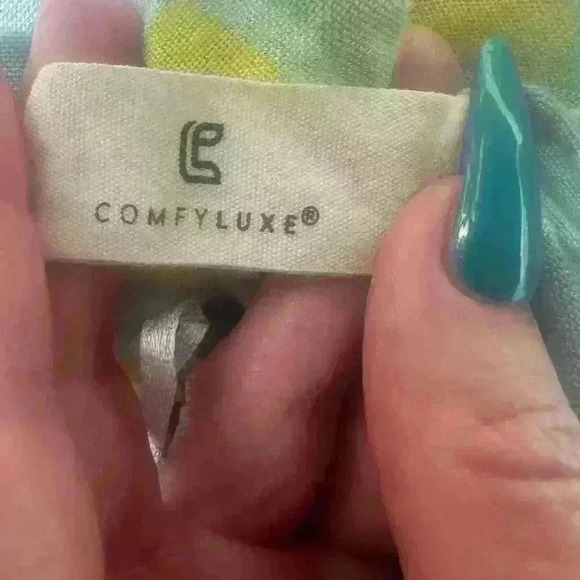 Comfyluxe Kimono Gorgeous Pastel Floral 100%  Viscose ๐ง๐ป - Picture 5 of 6